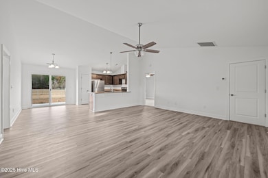 990 Lee Landing Rd, New Bern, NC 28560 - photo 4