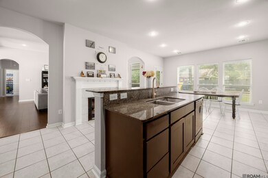 6729 Royal Oaks Ct, Zachary, LA 70791 - photo 7