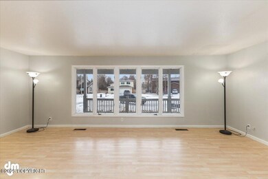 1-LIVINGROOM_SIP_IMG_3-4