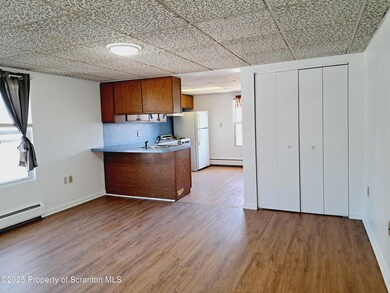 1318 Jefferson Ave unit 2, Scranton, PA 18509 - photo 7