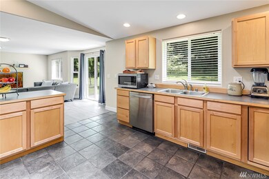 8595 Saar Creek Terrace, Sumas, WA 98295 - photo 6