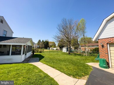 403 Sir Galahad Dr, Brookhaven, PA 19015 - photo 7