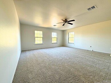 600 Bella Vista Cir, Kyle, TX 78640 - photo 7