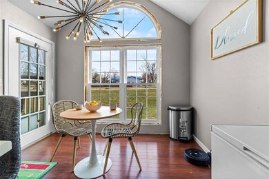 3613 Foxborough Terrace NE unit C, Cedar Rapids, IA 52402 - photo 2