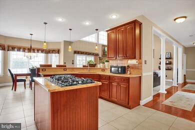 1412 Fieldstone Rd, Reading, PA 19608 - photo 7