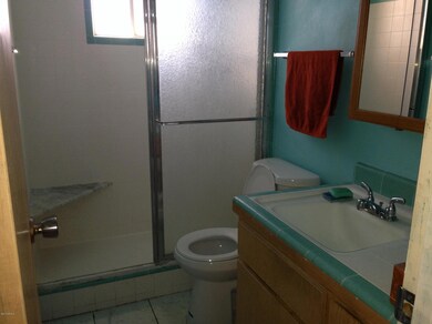 2nd Bathroom