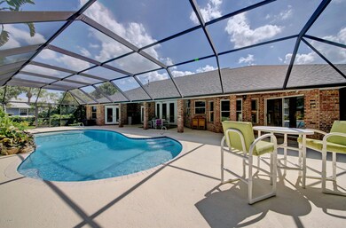 Screen Enclosed Pool & Patio
