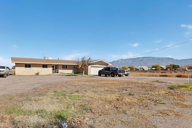221 Homeland Rd NW, Albuquerque, NM 87114 - photo 3
