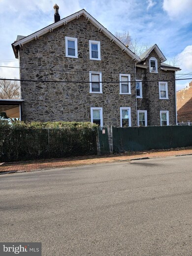 445 E Woodlawn St, Philadelphia, PA 19144 - photo 6