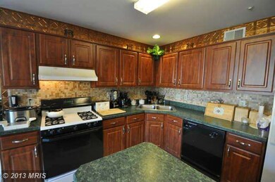 1404 Canadien Geese Ct, Upper Marlboro, MD 20774 - photo 5