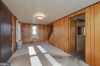 3303 Arlington St, Reading, PA 19605 - photo 5