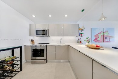 1450 Lincoln Rd unit 1003, Miami Beach, FL 33139 - photo 7