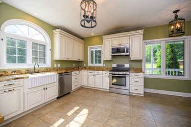 72 N Wolfeboro Rd, Wolfeboro, NH 03894 - photo 7