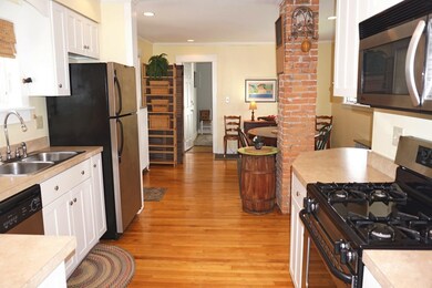 59 Elm St, Rutland, VT 05701 - photo 6