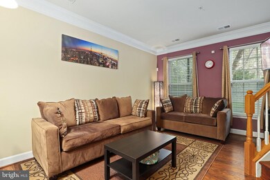 19461 Dover Cliffs Cir, Germantown, MD 20874 - photo 2