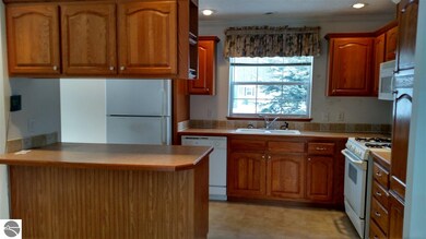 5820 E Vera Ln, Au Gres, MI 48703 - photo 5
