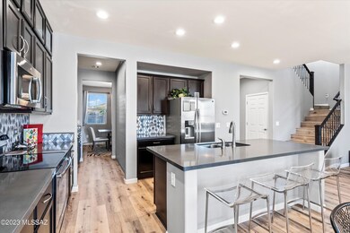 08-Kitchen