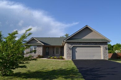 67 Lakyn Dr, Crossville, TN 38571 - photo 2
