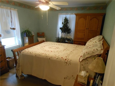 101 Winsor Ave, Johnston, RI 02919 - photo 6