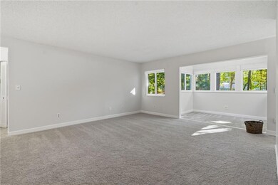 1015 Wingate Way, Atlanta, GA 30350 - photo 7