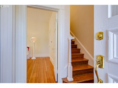 Entrance/Foyer