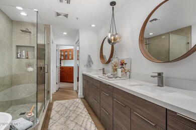 Master Batroom