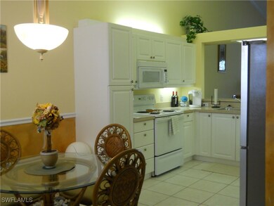 500 Robin Hood Cir unit 202, Naples, FL 34104 - photo 5