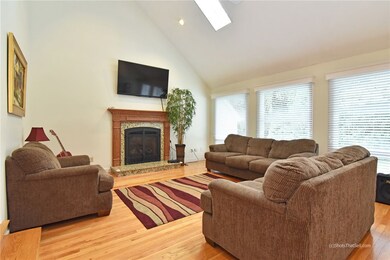709 Division Rd, East Greenwich, RI 02818 - photo 6