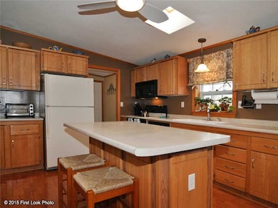 315 Leisure Dr, Wakefield, RI 02879 - photo 5