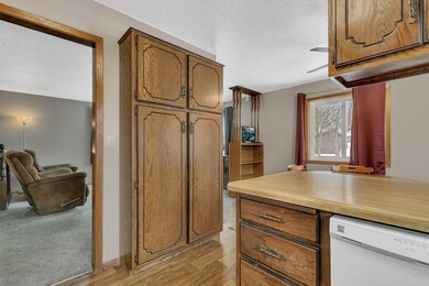 1267 7th Ave N, Sauk Rapids, MN 56379 - photo 4