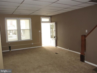 1222 E 9th St, Crum Lynne, PA 19022 - photo 4