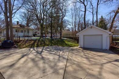 3720 University Ave, Des Moines, IA 50311 - photo 2