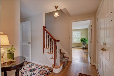 21 Ladderlook Rd, Warwick, RI 02886 - photo 2