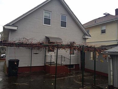 207 New York Ave, Providence, RI 02905 - photo 2