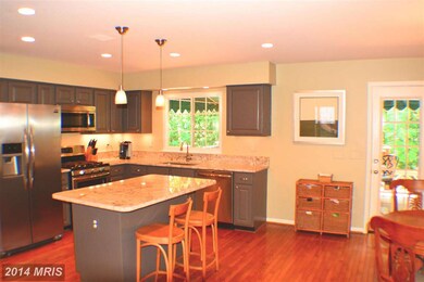 11955 Thurloe Dr, Lutherville Timonium, MD 21093 - photo 3