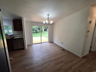 1080 N Jackson St, Andrews, IN 46702 - photo 3