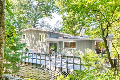 94 Florence Rd, Riverside, CT 06878 - photo 2