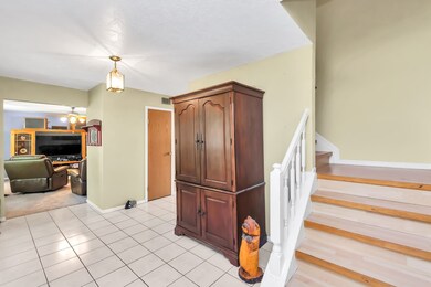 8307 Town Creek Dr, Houston, TX 77095 - photo 5