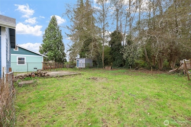 325 E Perry St, Aberdeen, WA 98520 - photo 5