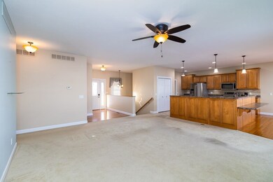 2502 Cumberland Ct, Effingham, IL 62401 - photo 5