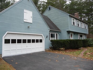15 Hitchin Post Ln, Merrimack, NH 03054 - photo 2