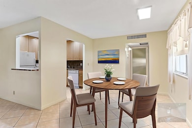 206 Valencia I, Delray Beach, FL 33446 - photo 5