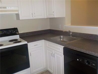 90 Mill St unit 103, Woonsocket, RI 02895 - photo 3