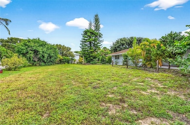 826 Date Palm Rd, Vero Beach, FL 32963 - photo 3