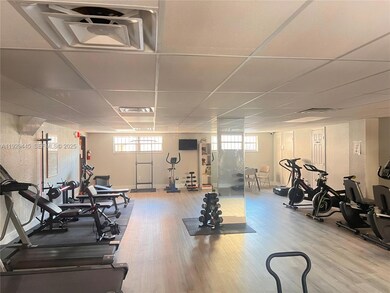 1855 W 60th St unit 430, Hialeah, FL 33012 - photo 4