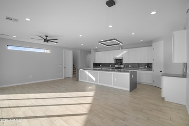 431 S Central Ave, Avondale, AZ 85323 - photo 7