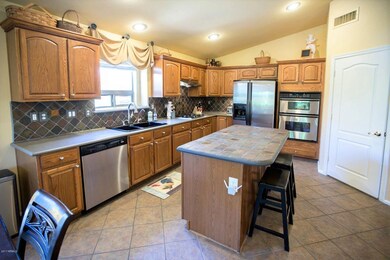 Classy Kitchen w/ Island