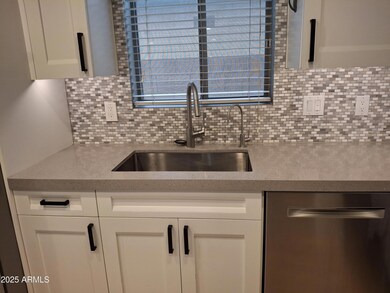 4520 E Mossman Rd, Phoenix, AZ 85050 - photo 6