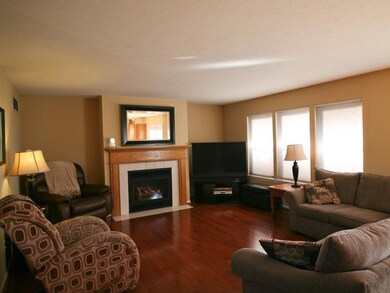 12794 Locksley Place, Fishers, IN 46038 - photo 3