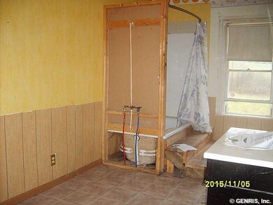 Bathroom. Bath